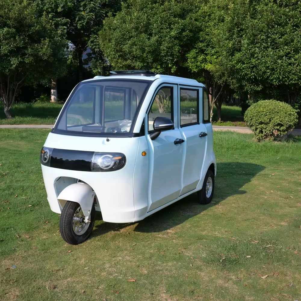3 Wheel Electric Scooter Enclosed Cabin G7 Electric Tricycle 4 Seat Adult Passenger Trike With Roof Sunroof Led Headlight