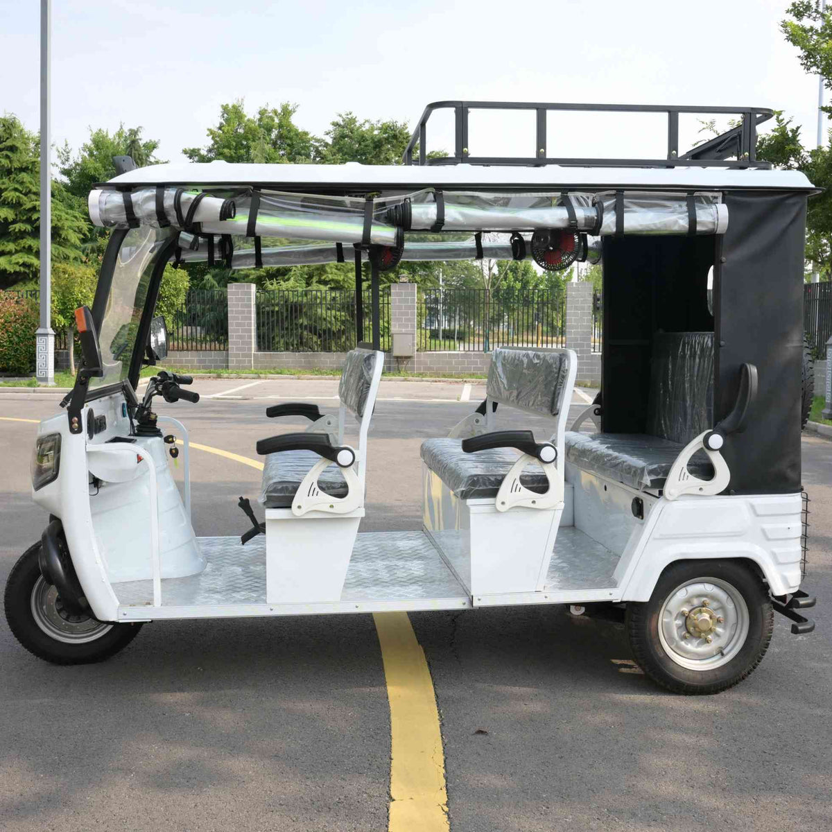 3 Wheeler Electric Tricycle Cargo 1200w 72v Adults Enclosed Cab Tuk Tuk Auto Rickshaw 9 Passengers